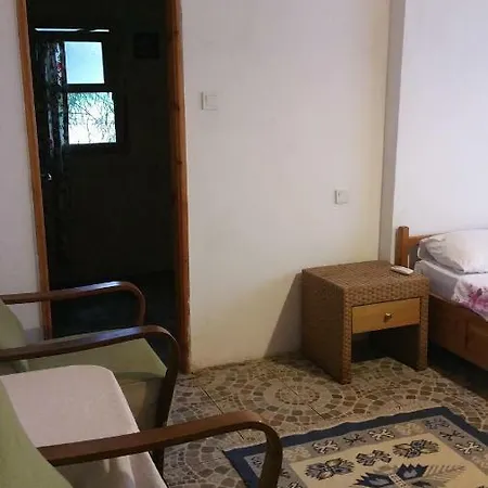 Quarto em Acomodações Particulares Ruzgar Gulu Bungalows Camping *